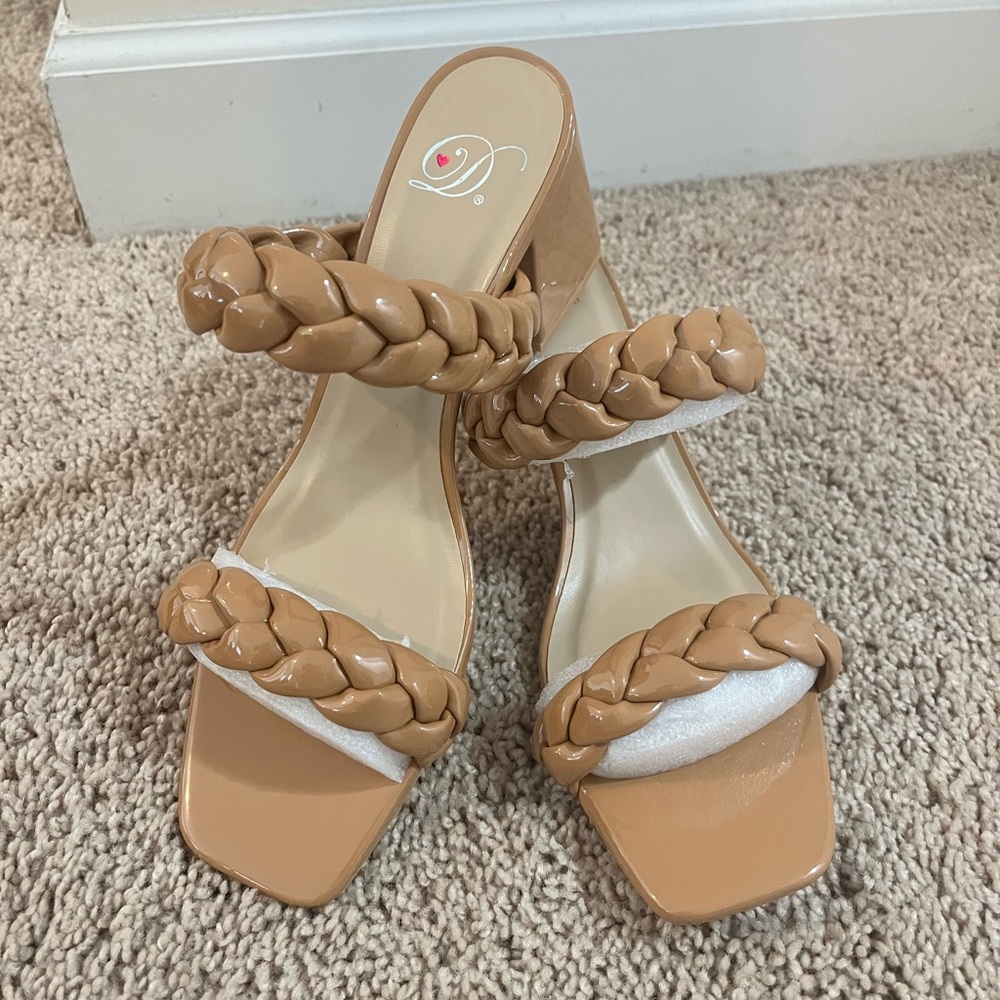 Braided heels 👡